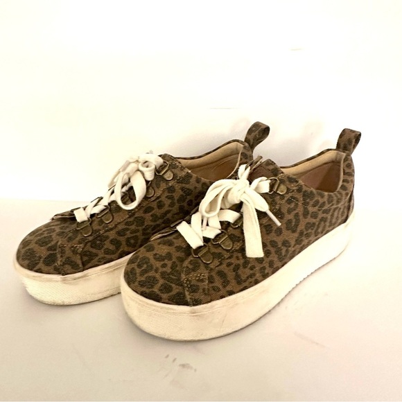 Yellow Box Cheetah Platform Sneakers Size 7 - Picture 4 of 7